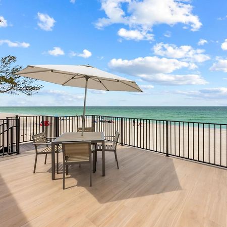 Seabreeze At Anna Maria Island Inn เบรเดนทันบีช ภายนอก รูปภาพ