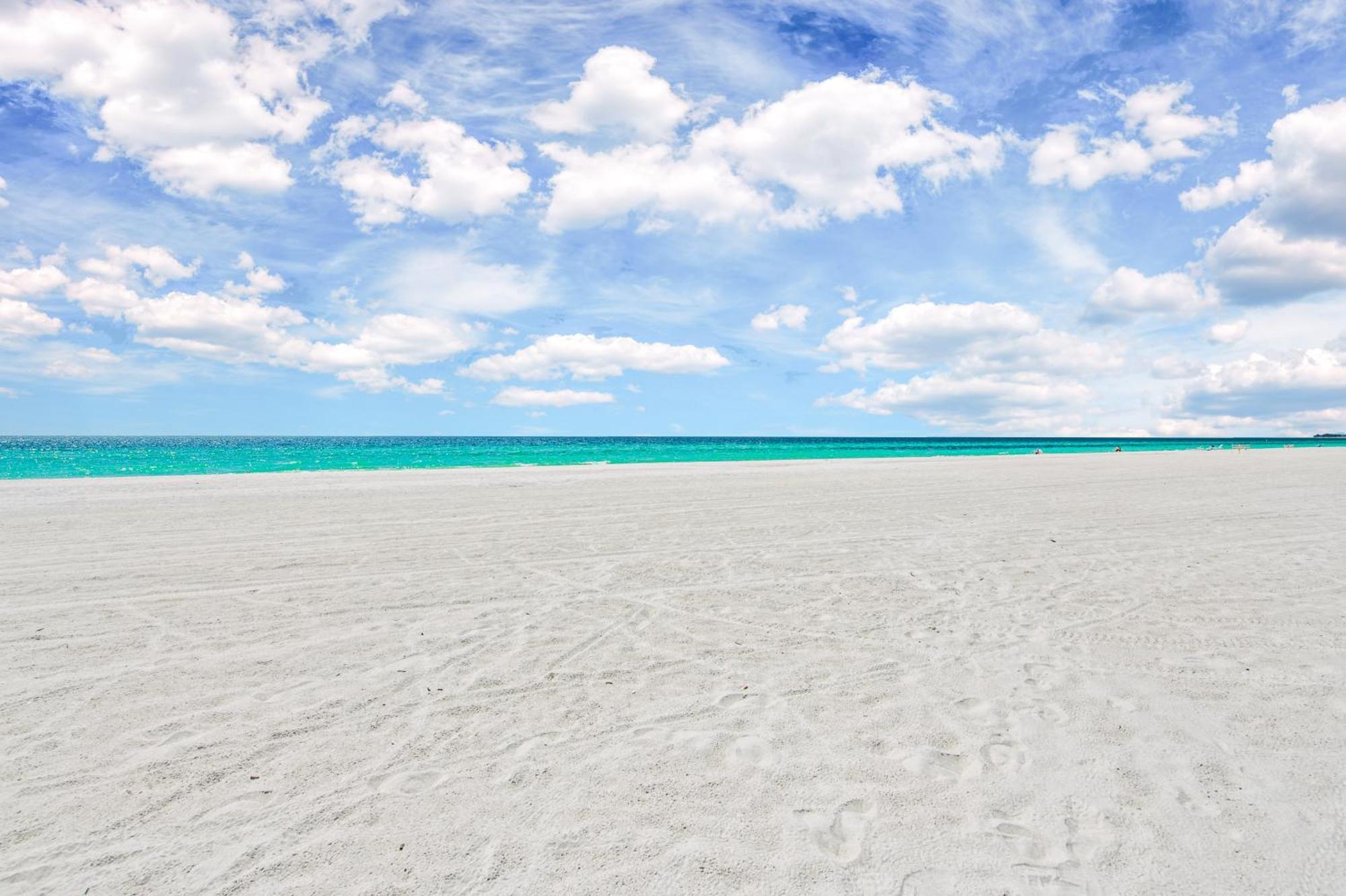 Seabreeze At Anna Maria Island Inn เบรเดนทันบีช ภายนอก รูปภาพ