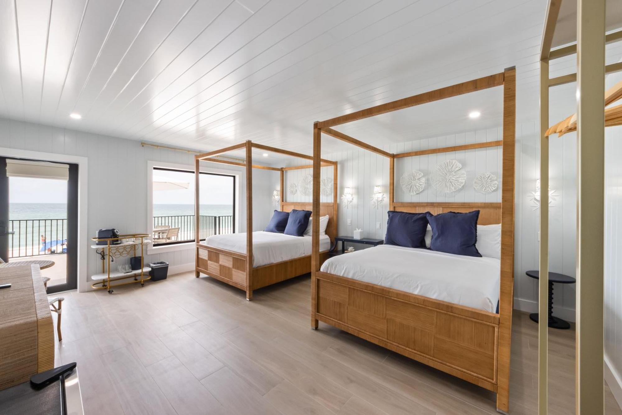 Seabreeze At Anna Maria Island Inn เบรเดนทันบีช ภายนอก รูปภาพ