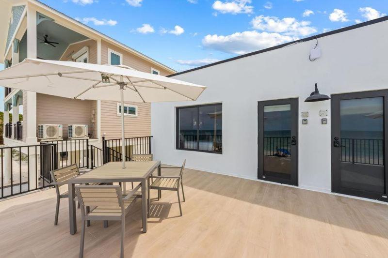 Seabreeze At Anna Maria Island Inn เบรเดนทันบีช ภายนอก รูปภาพ